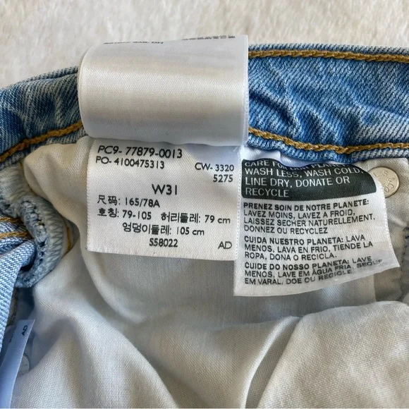 Levi’s Original Ribcage Light Blue Wash Denim Cutoffs Shorts | 31 - Picture 8 of 13